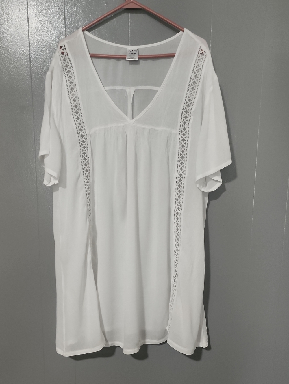 Lola White Crochet-Trim V-Neck Tunic Top